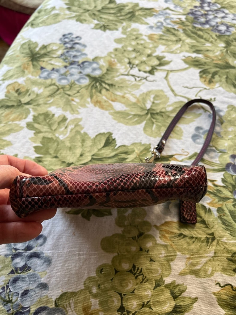 Coach wristlet, embossed python - Picture 4 of 4